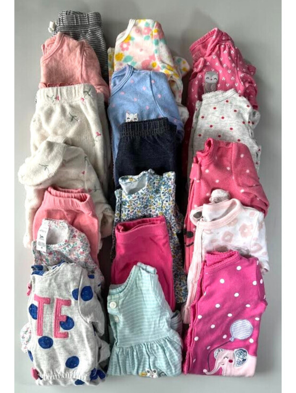 Girls Clothes-Size 3 Months, Lot of 18 Pieces, Fall/Winter-7 Sleepers, 6 Outfits